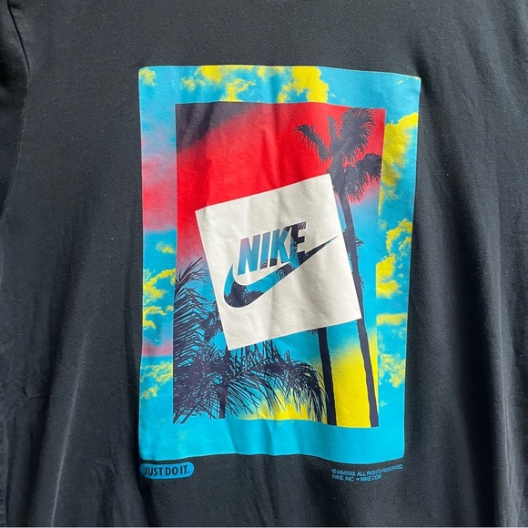 Nike Men's Black Logo Graphic T-Shirt Sz M - Picture 2 of 6